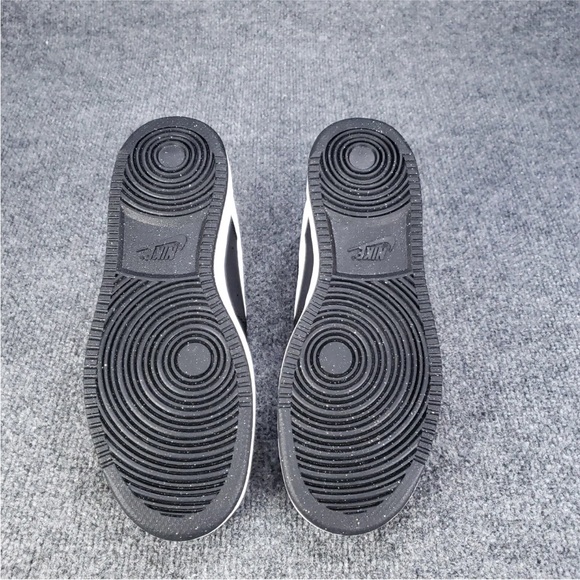 Nike Mens Size 11 Court Vision Low Black White Panda HM9862-001 - Picture 5 of 5